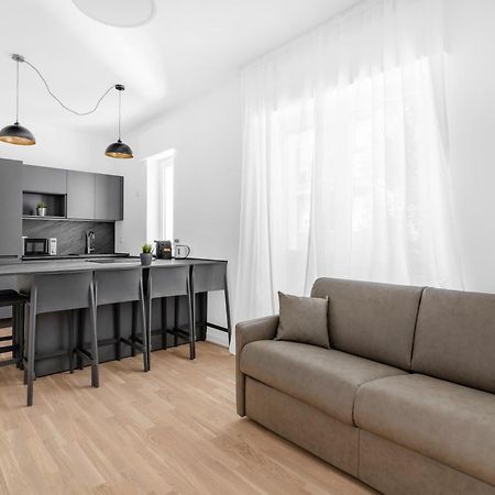 Mi Casa - Appartamento In Ponte Nuovo Milan Extérieur photo