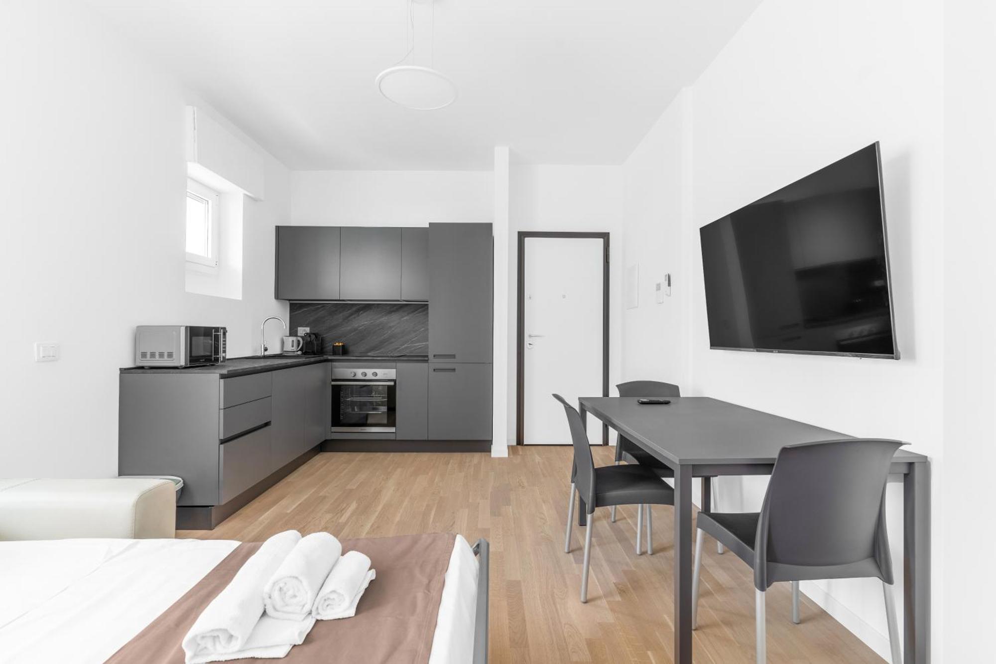 Mi Casa - Appartamento In Ponte Nuovo Milan Extérieur photo
