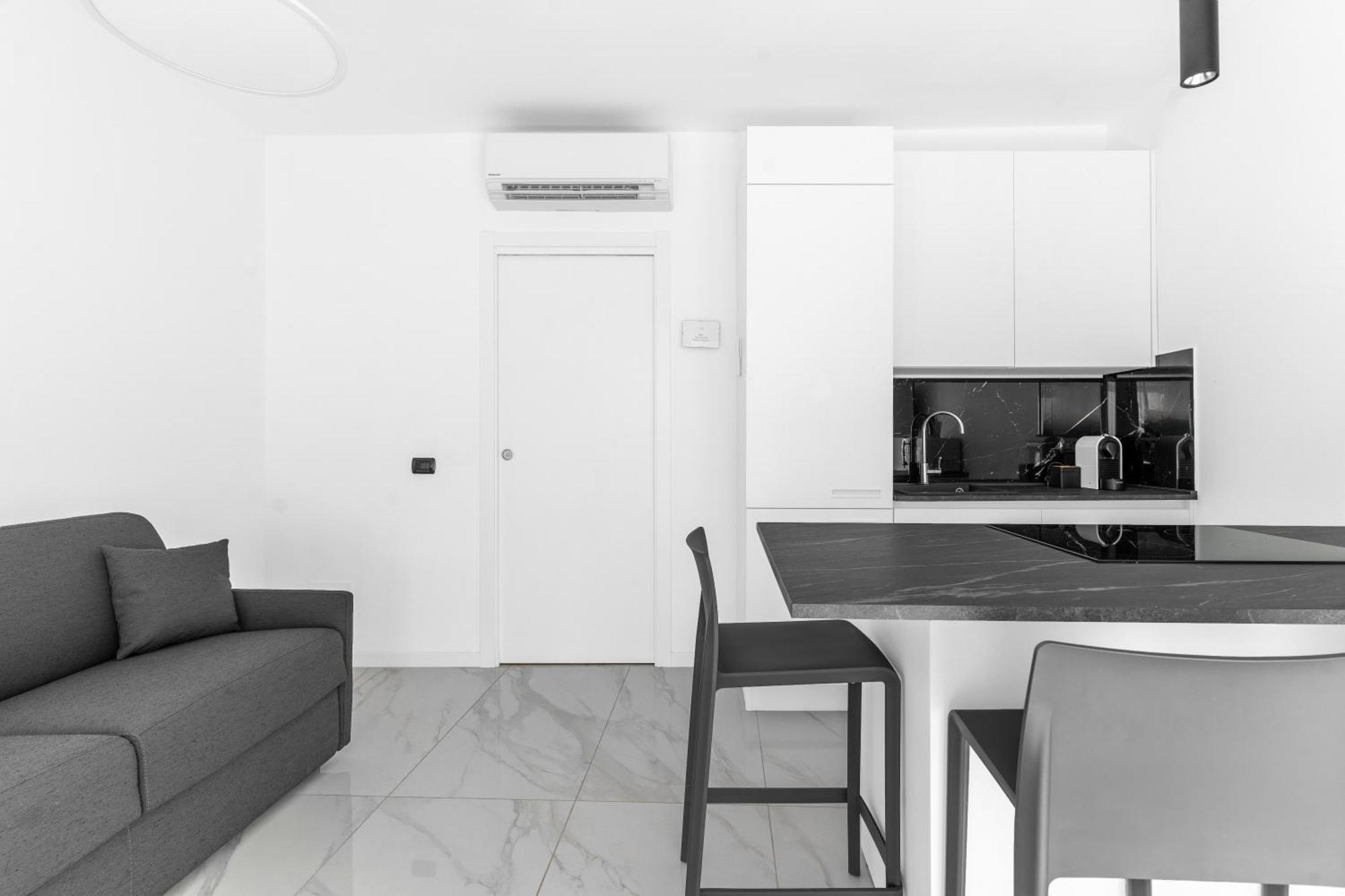 Mi Casa - Appartamento In Ponte Nuovo Milan Extérieur photo