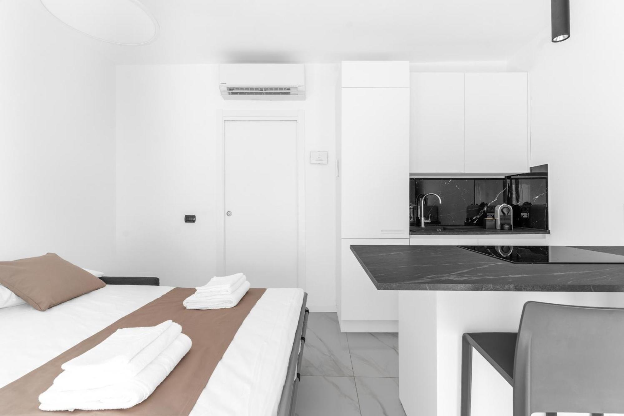 Mi Casa - Appartamento In Ponte Nuovo Milan Extérieur photo
