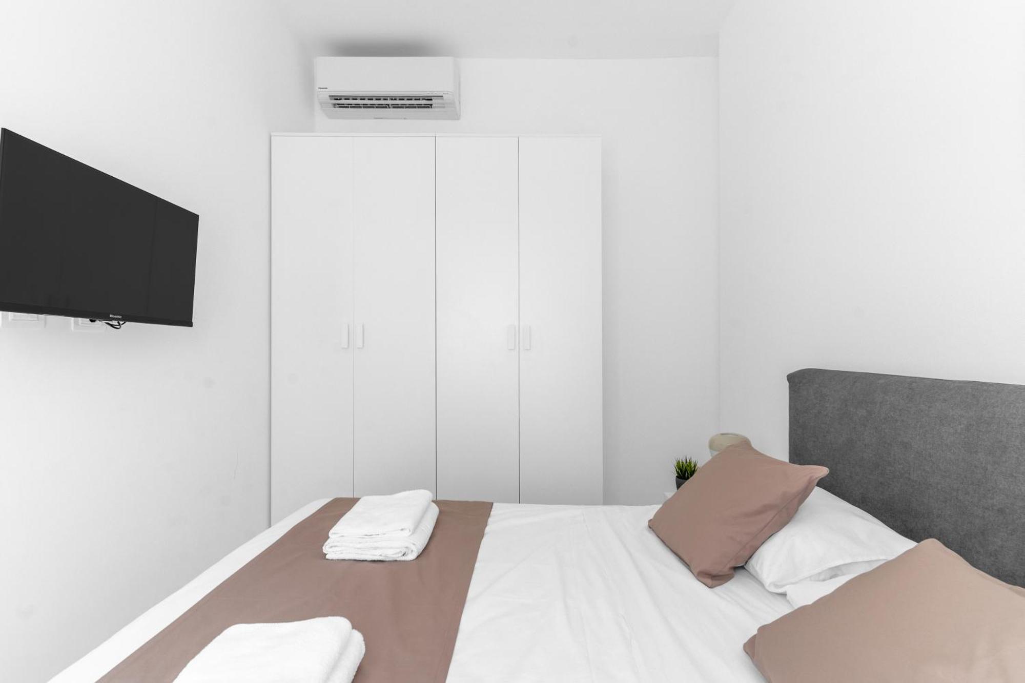 Mi Casa - Appartamento In Ponte Nuovo Milan Extérieur photo