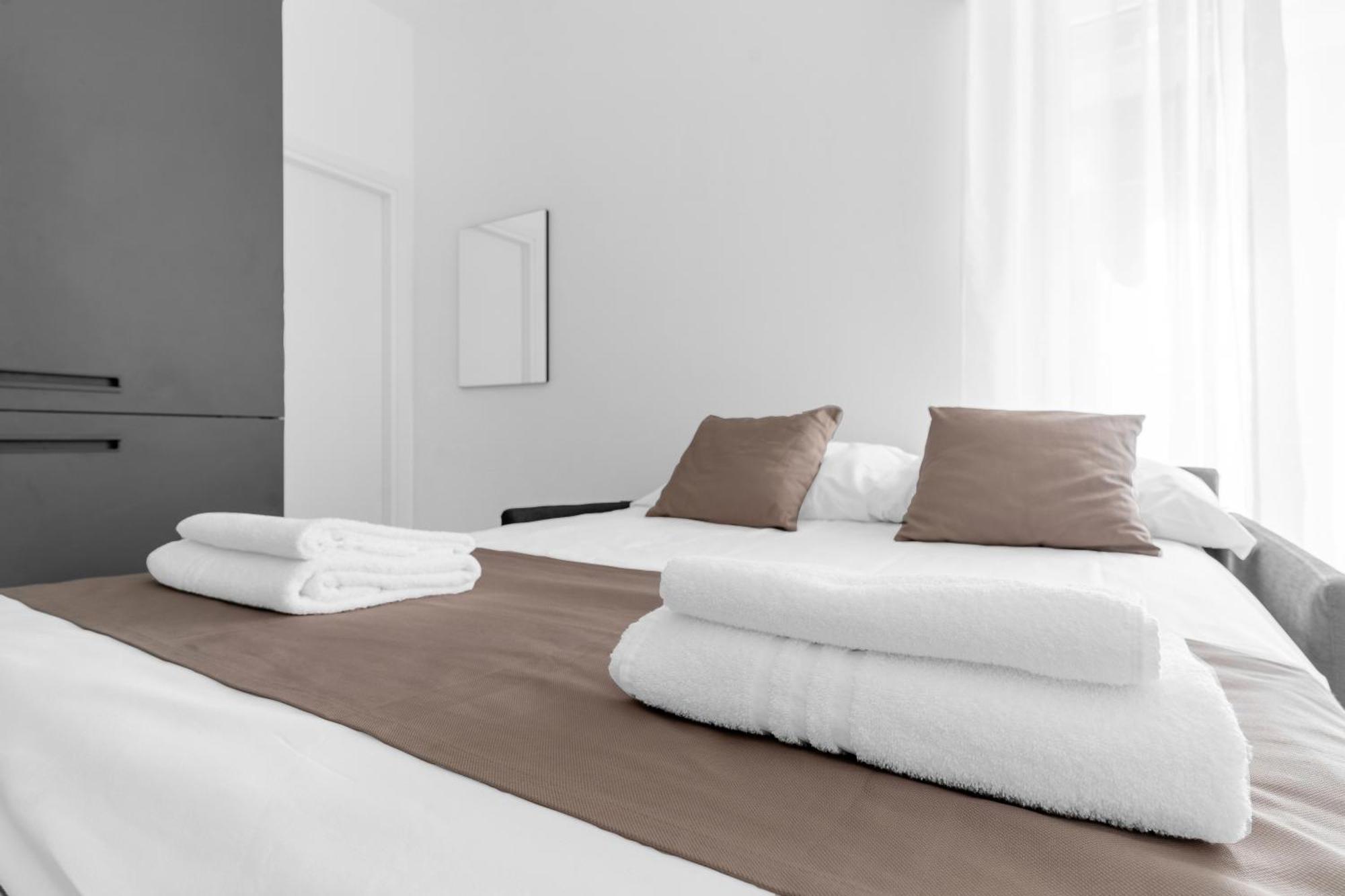 Mi Casa - Appartamento In Ponte Nuovo Milan Extérieur photo